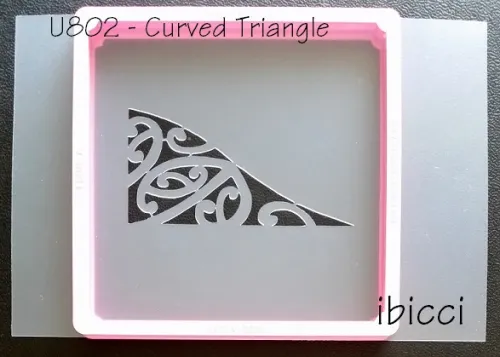 ibicci Maori Half Curved Triangle stencil